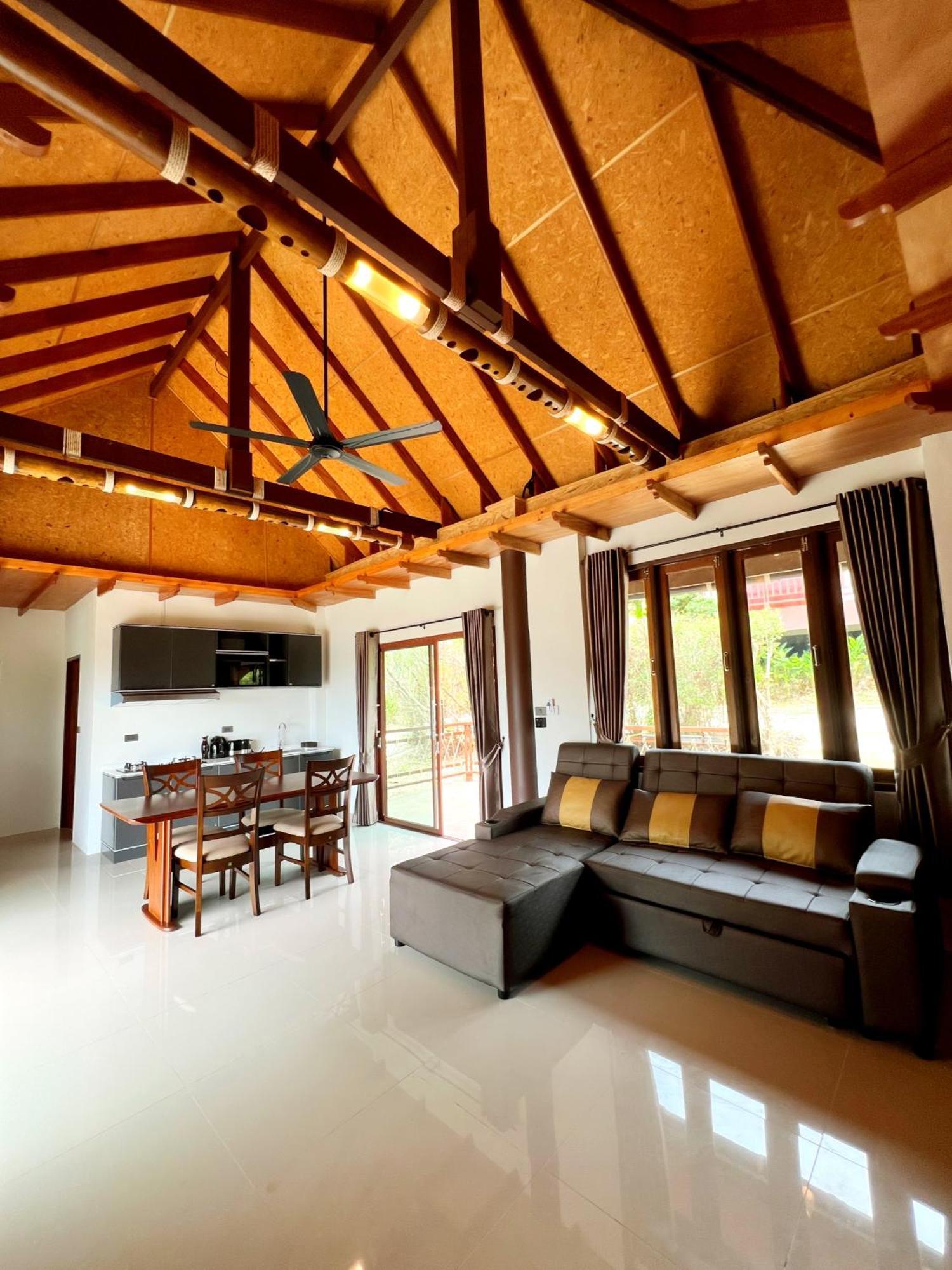 Puteri Lanta Family Villas Ko Lanta Habitación foto
