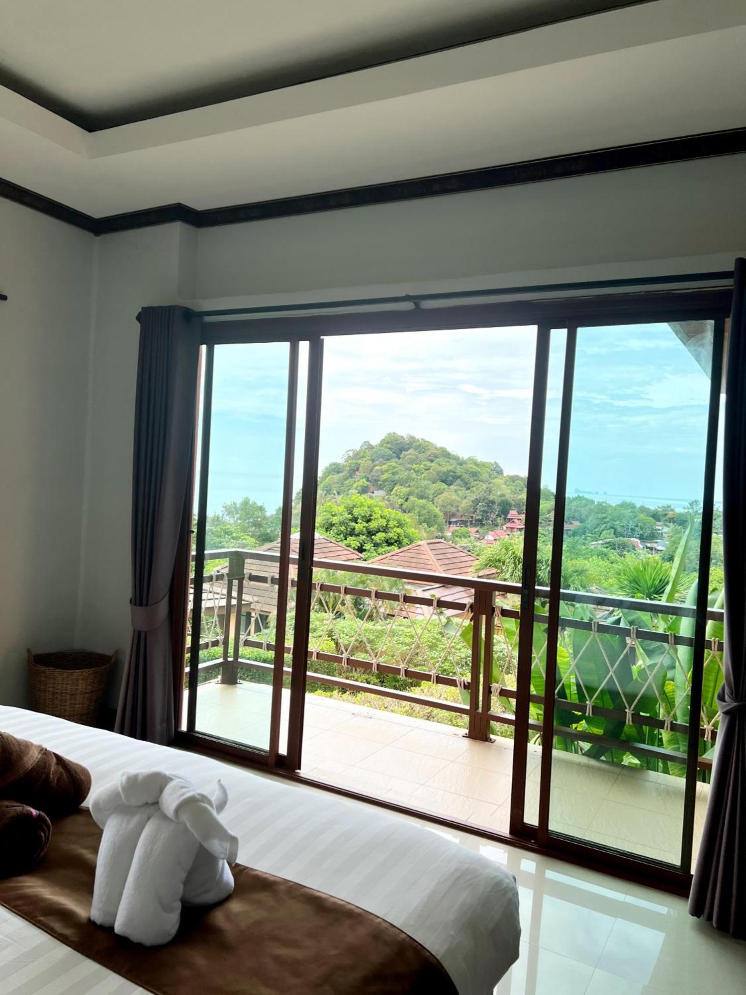 Puteri Lanta Family Villas Ko Lanta Exterior foto
